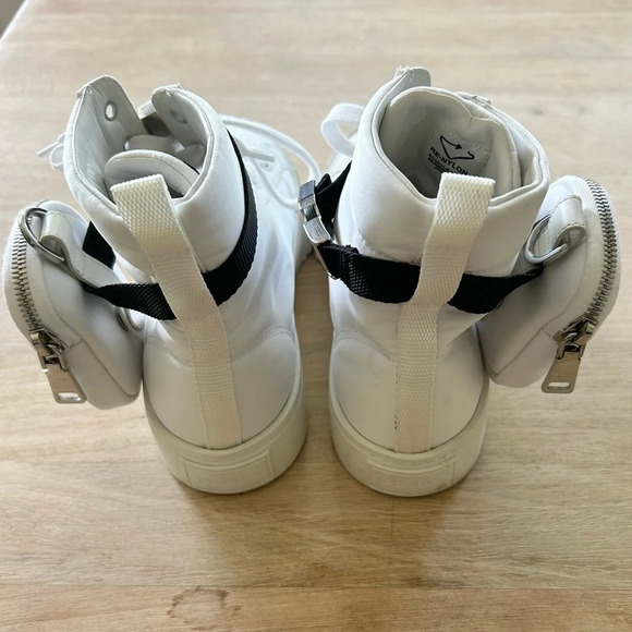Authentic Prada Wheel Zipped-Pouch High Top Re-Nylon Trainers in White - Picture 11 of 12